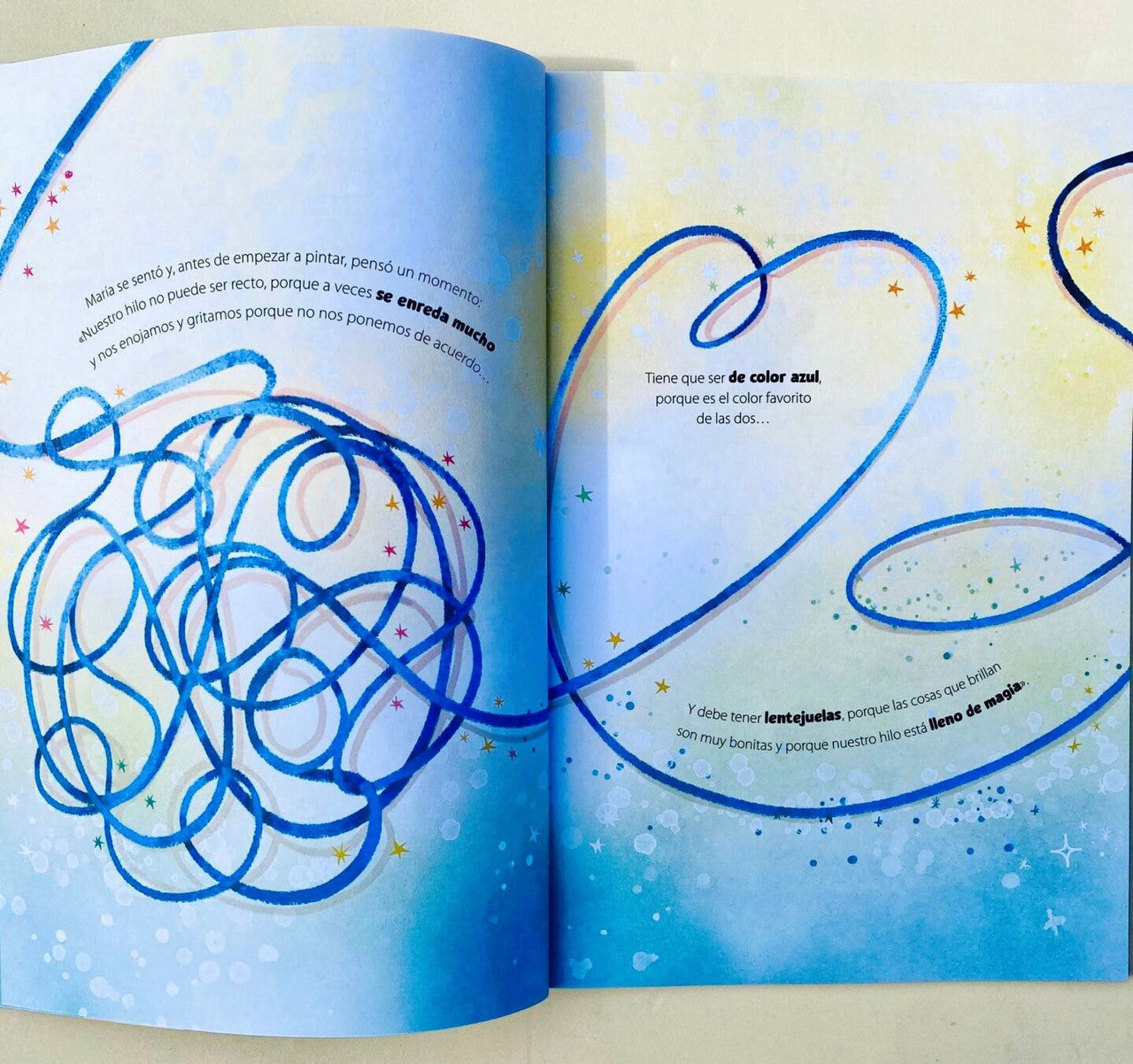 Libro Los mil colores del hilo invisible, vista alternativa del libro en formato grande