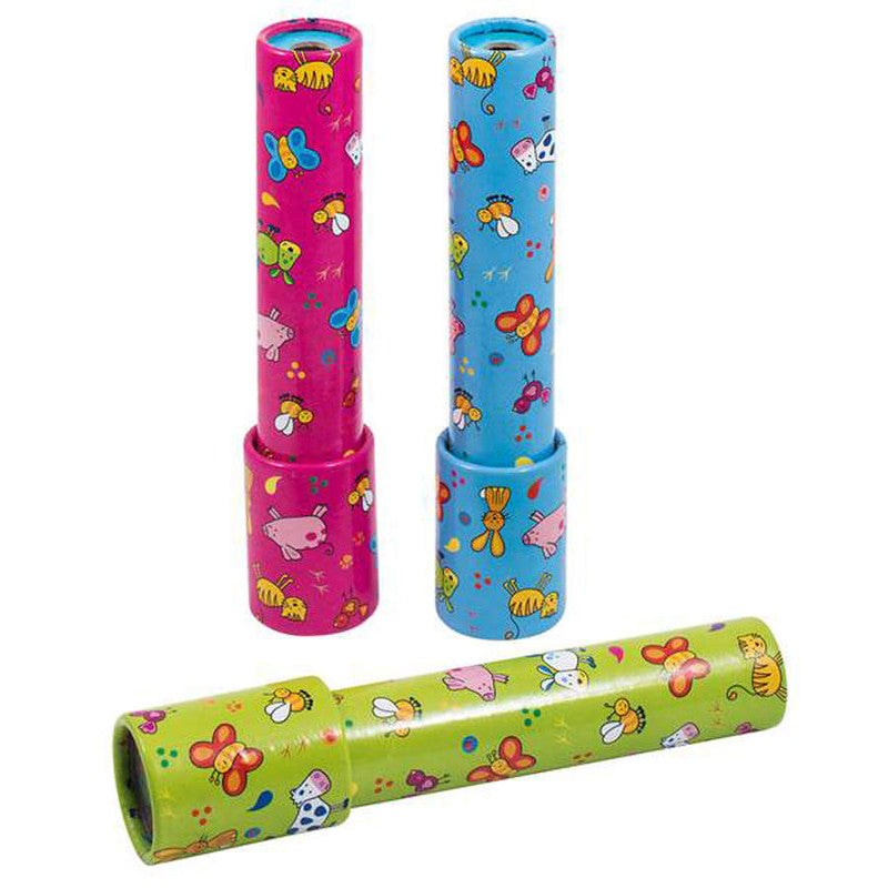 Caleidoscopio Goki granja en primer plano, juguete óptico para explorar formas y colores